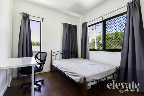 2/484 Wynnum Rd, Morningside, QLD 4170