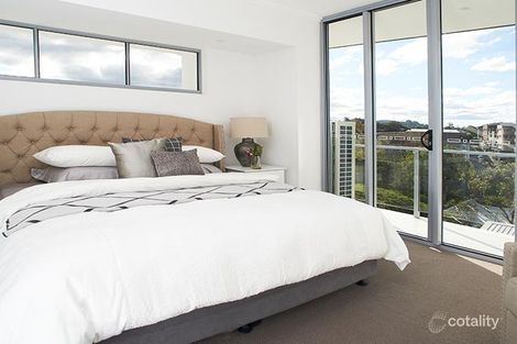 Property photo of 16 Kings Road Taringa QLD 4068