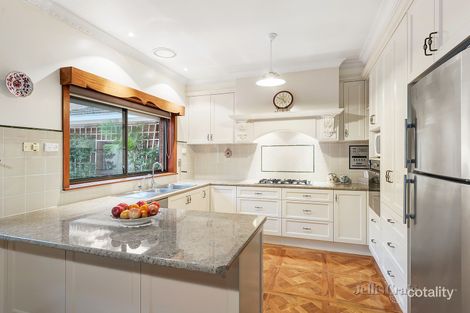 Property photo of 19-21 Ennismore Crescent Park Orchards VIC 3114