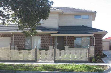 28 Glasgow Ave, Reservoir, VIC 3073