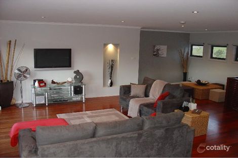 Property photo of 33 Springfield Drive Mollymook NSW 2539