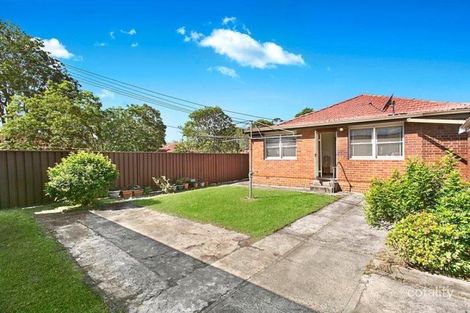 Property photo of 19 Henry Kendall Crescent Mascot NSW 2020