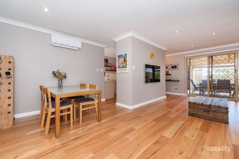 2/206 Melville Pde, Como, WA 6152