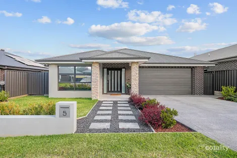 5 Romford St, Thornton, NSW 2322