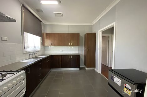 Property photo of 1 Gallop Avenue Parkes NSW 2870