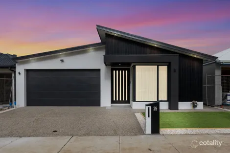 Property photo of 25 Zaatar Street Mickleham VIC 3064