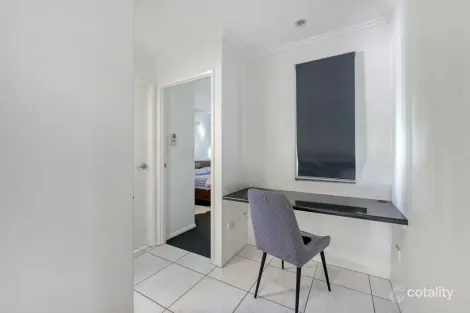 Property photo of 66 Makybe Diva Drive Ooralea QLD 4740