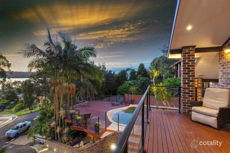 Property photo of 43 Panorama Terrace Green Point NSW 2251