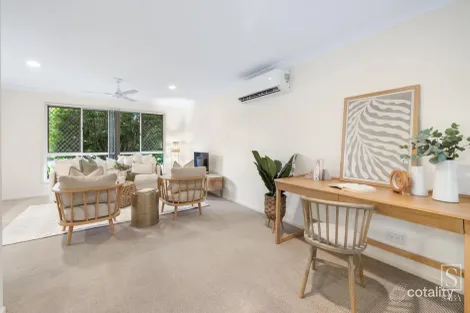 Property photo of 15 Heritage Street Riverhills QLD 4074