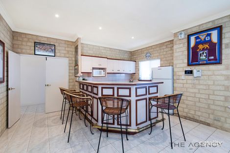 Property photo of 8 Wicklow Road Halls Head WA 6210