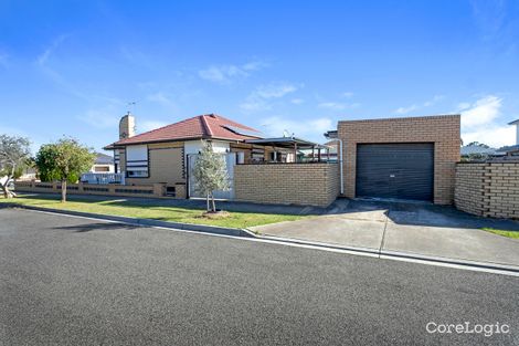 Property photo of 70 Clayton Street Sunshine North VIC 3020