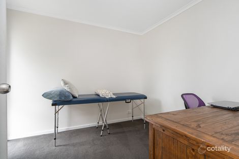 Property photo of 70 Pembroke Drive Somerville VIC 3912