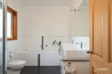 Property photo of 50 Devon Hills Road Devon Hills TAS 7300