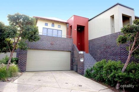 Property photo of 19 Lakeside Place Williamstown VIC 3016