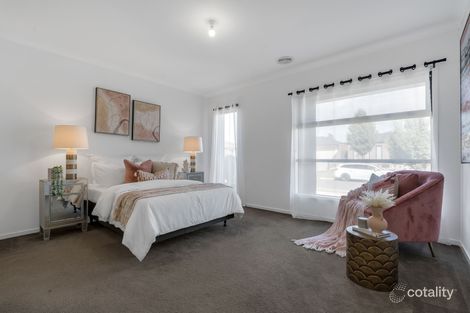 Property photo of 47 Selkirk Way Mickleham VIC 3064