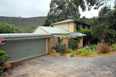 Property photo of 3 Bates Avenue Upper Ferntree Gully VIC 3156