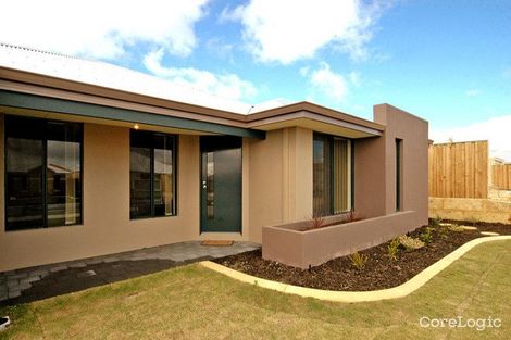 Property photo of 7 Redbank Drive Ellenbrook WA 6069