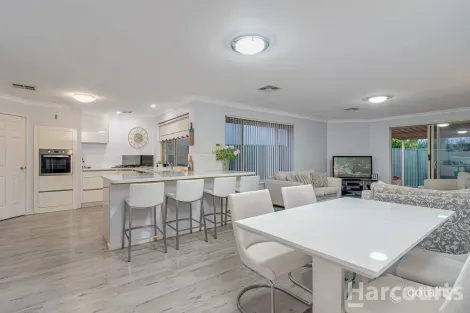 Property photo of 11A Oriana Place Currambine WA 6028