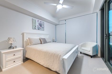 Property photo of 304/9-15 Markeri Street Mermaid Beach QLD 4218