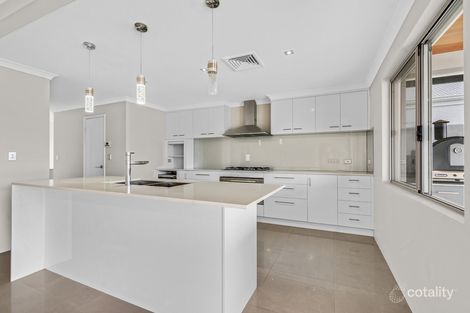 Property photo of 16 Burgee Cove Geographe WA 6280