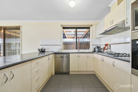 Property photo of 83 Melissa Way Pakenham VIC 3810
