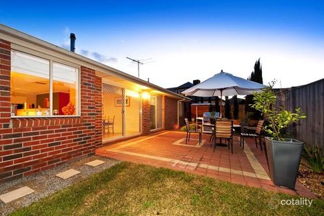 Property photo of 13 Bramble Crescent Bundoora VIC 3083