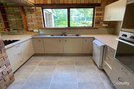 Property photo of 24 Ross Crescent Sunshine Beach QLD 4567