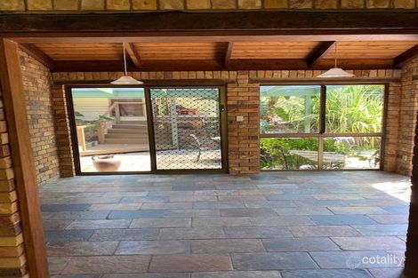 Property photo of 24 Ross Crescent Sunshine Beach QLD 4567