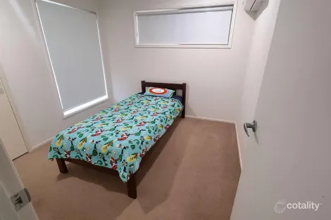 Property photo of 39 Carner Court Parkwood QLD 4214