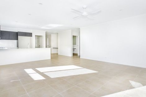 Property photo of 12 Morningview Place Carindale QLD 4152