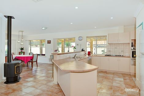 60 Pennlake Dr, Spearwood, WA 6163