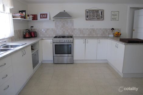 Property photo of 304 Cypress Drive Yarrawonga NSW 2850