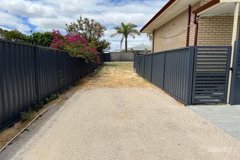 Property photo of 16A Chalcombe Way Warwick WA 6024