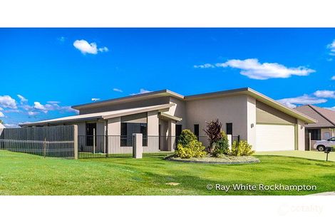 3 Tamarind Ave, Norman Gardens, QLD 4701