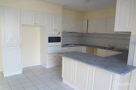 Property photo of 2/13 Lex Grove Oak Park VIC 3046