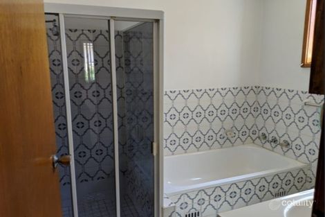 Property photo of 15/18 Hosking Crescent Glenfield NSW 2167