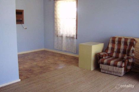 Property photo of 8 Poulshot Crescent Elizabeth Vale SA 5112