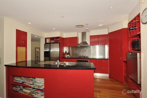 Property photo of 16 Portside Place Bulimba QLD 4171