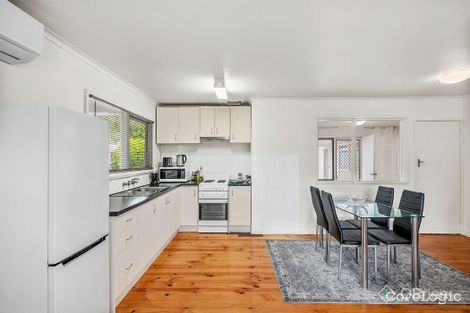 Property photo of 32 Shirlow Avenue Rye VIC 3941