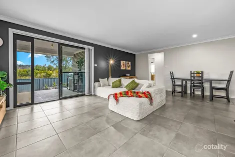 Property photo of 11 Conquest Close Rutherford NSW 2320
