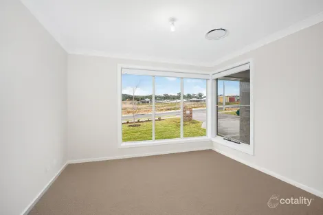 Property photo of 39 Hosking Street Caerleon NSW 2850