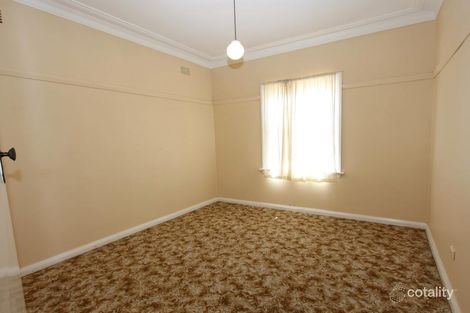 Property photo of 1/121 Bentinck Street Bathurst NSW 2795