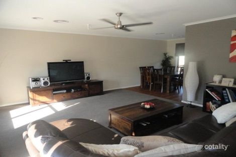 Property photo of 11 Hurling Court Golden Square VIC 3555