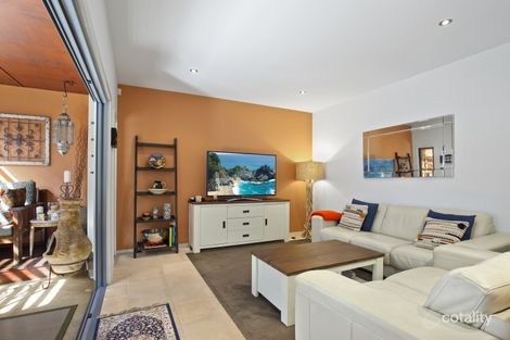 Property photo of 1/61 Paradise Island Surfers Paradise QLD 4217