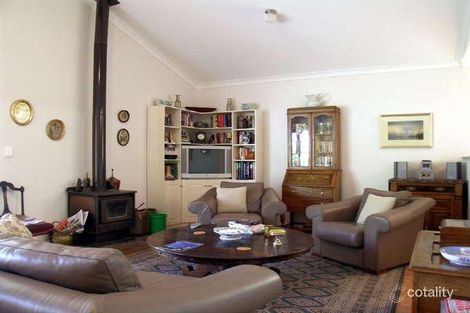 Property photo of 16 Kadina Road Gooseberry Hill WA 6076