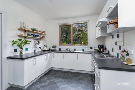 Property photo of 11 Driffield Road Bridgewater SA 5155