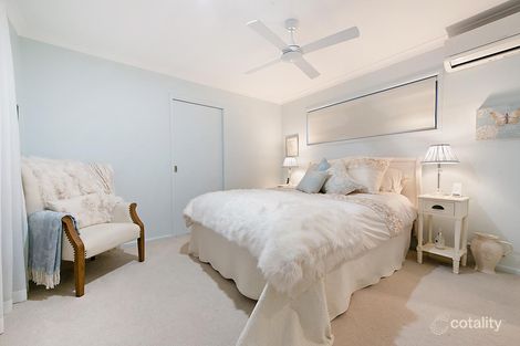 Property photo of 3 Colington Street Mansfield QLD 4122