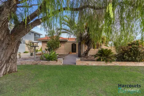 210 Kent St, Rockingham, WA 6168