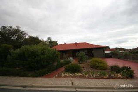 19 Minnipa Dr, Hallett Cove, SA 5158
