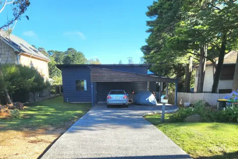 7 Lyle St, Wentworth Falls, NSW 2782